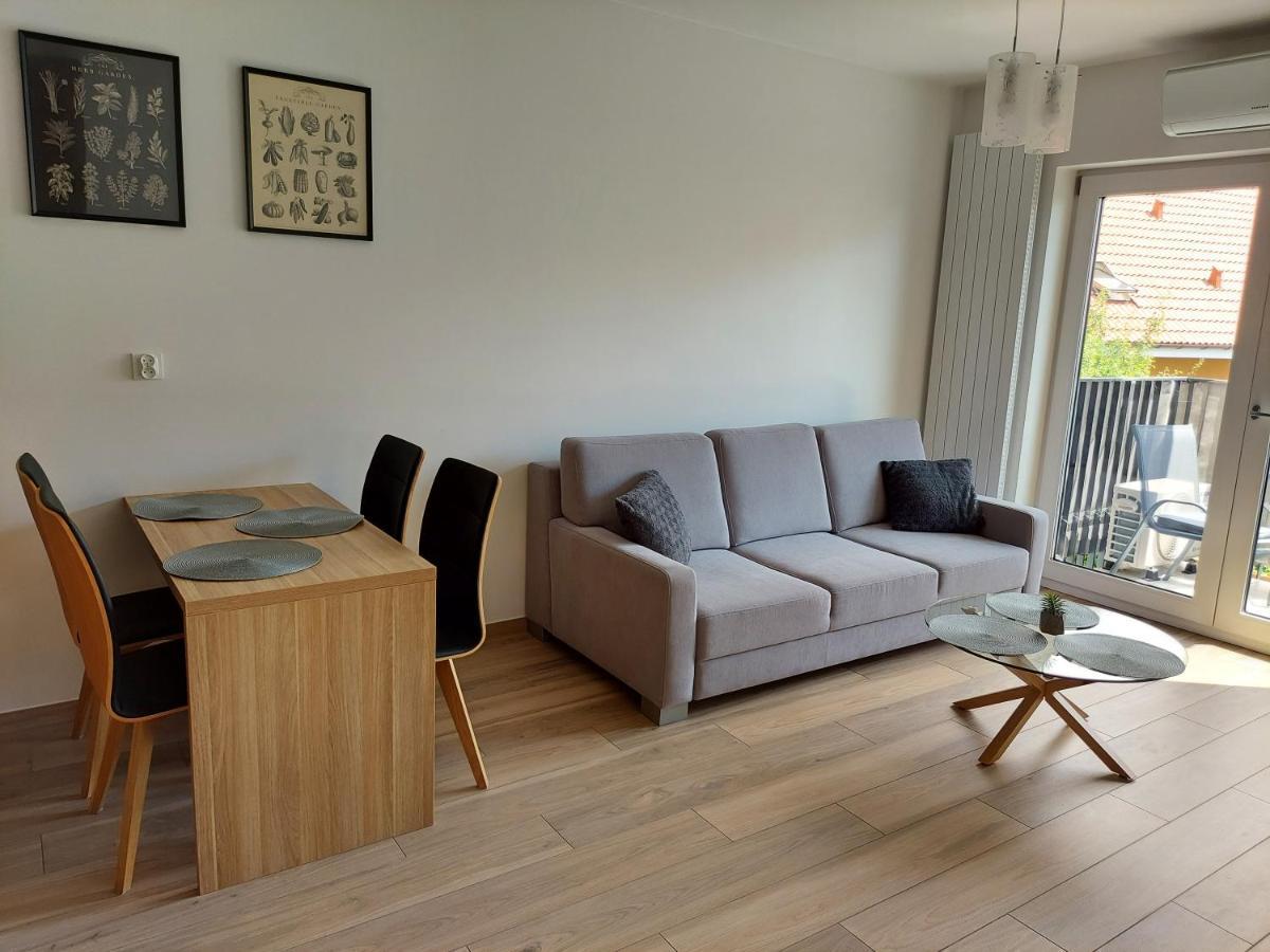Apartament Nad Zalewem Dziwnowek Exterior photo